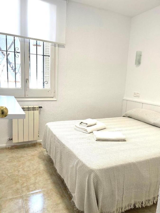 Apartamentos Piscis Platja d'Aro Exteriör bild