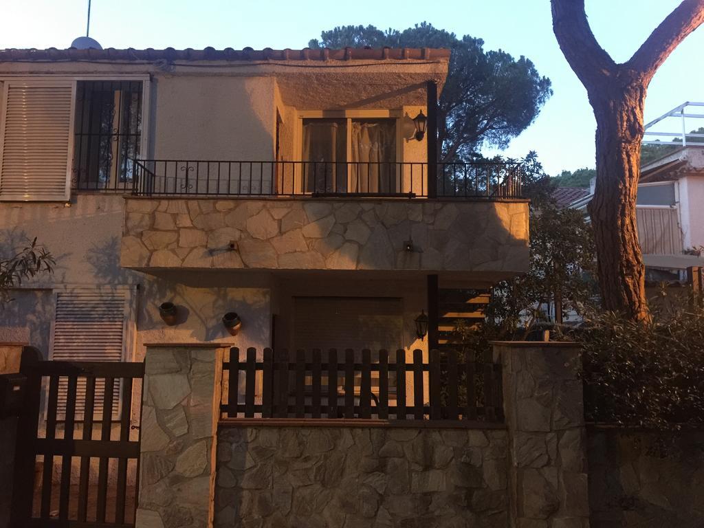 Apartamentos Piscis Platja d'Aro Exteriör bild