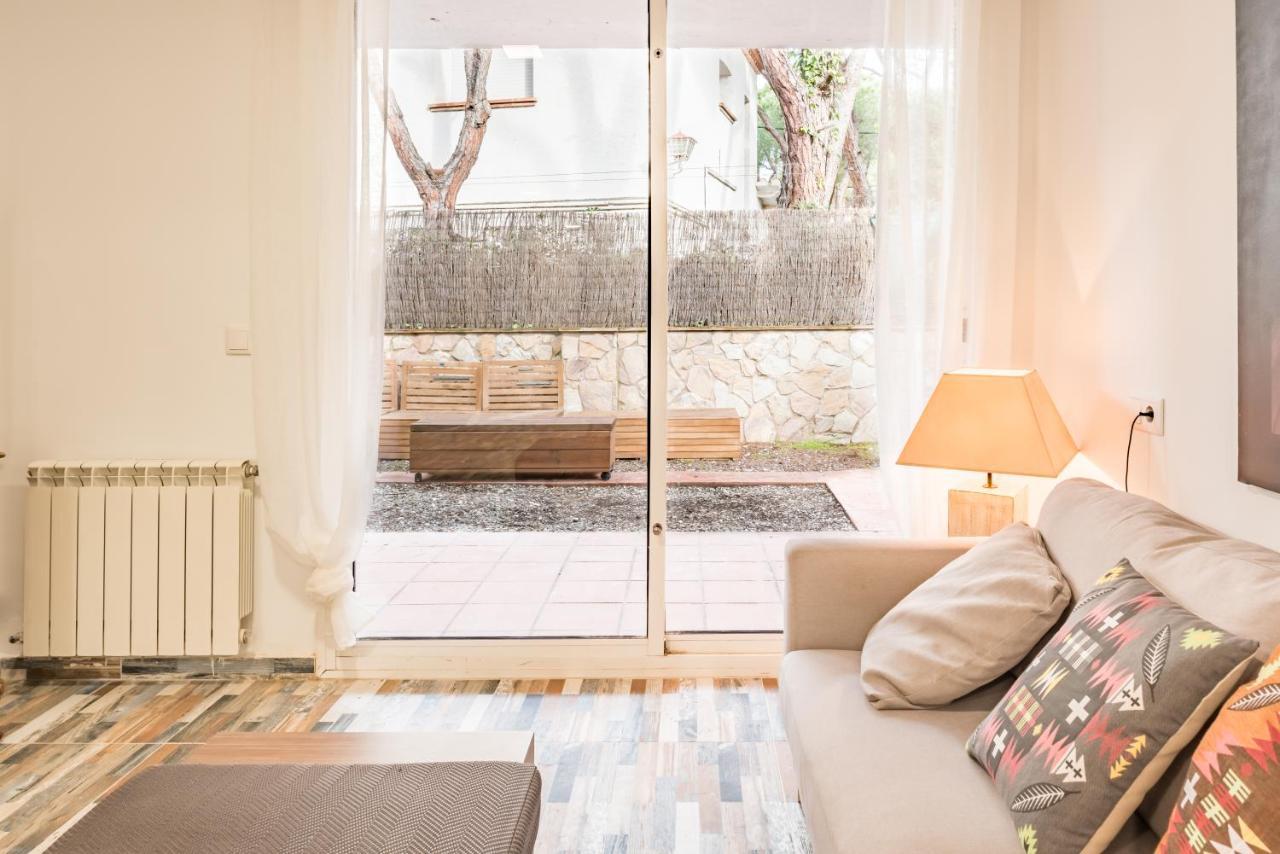 Apartamentos Piscis Platja d'Aro Exteriör bild