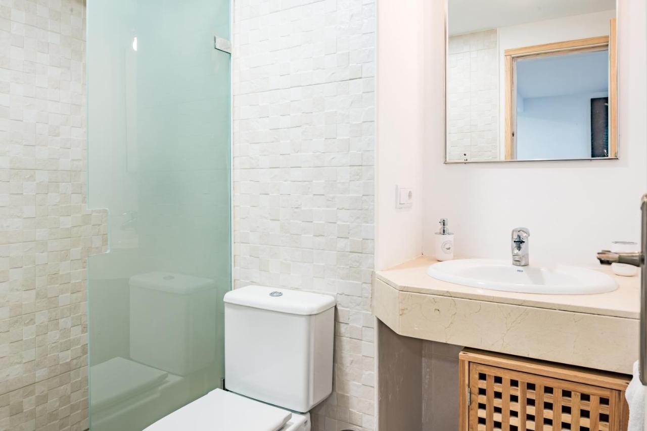 Apartamentos Piscis Platja d'Aro Exteriör bild